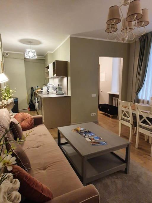 Stylish Apartment In Old Town Riga Esterno foto
